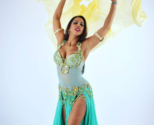 belly dance in Dubai